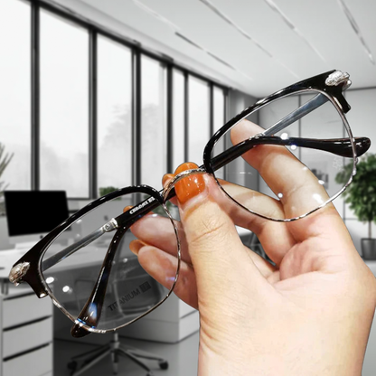 ✨2nd One 60% OFF✨Ultra Light Anti Blue Presbyopic Glasses